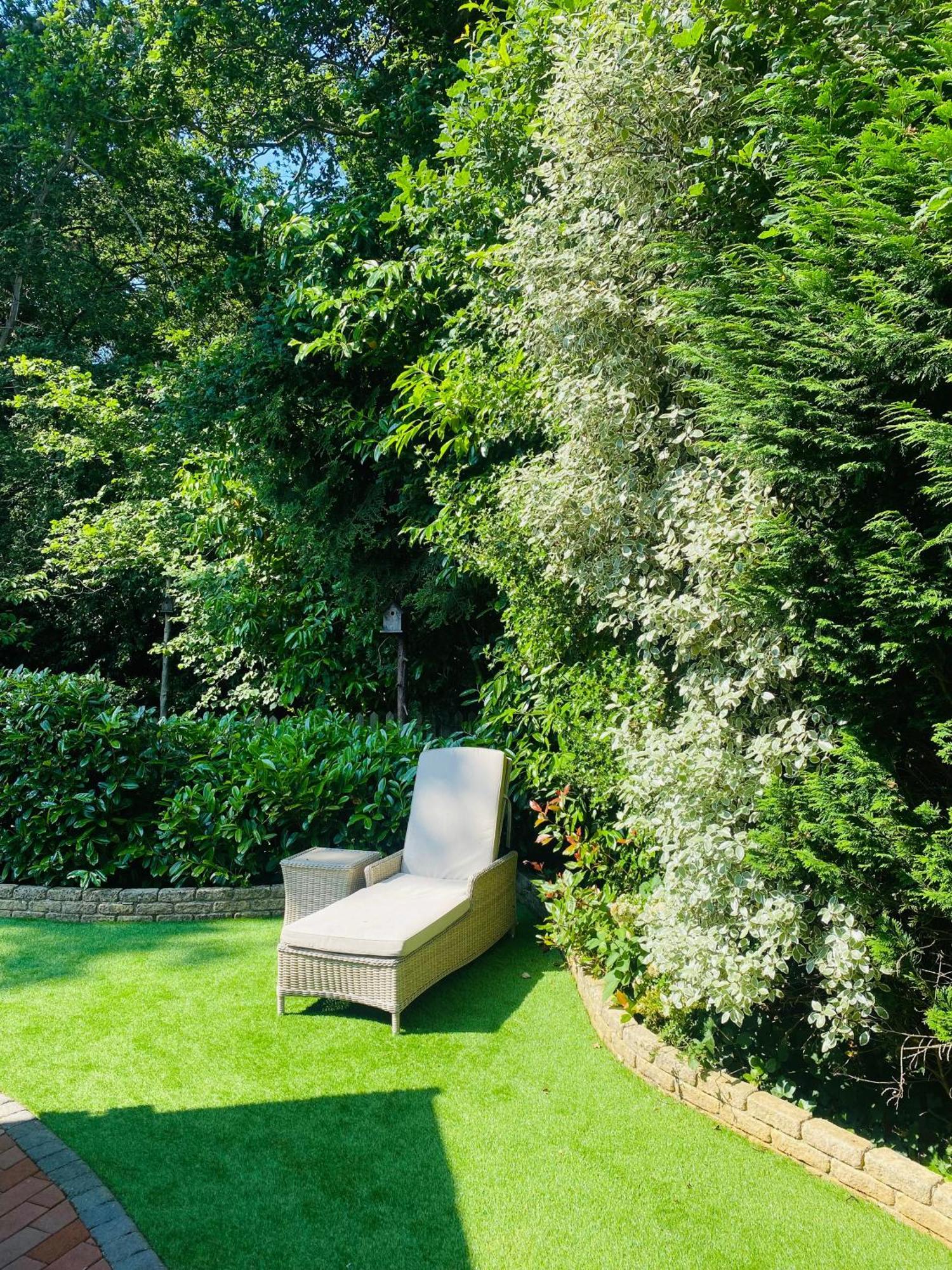 Little Woodside A Beautiful New Forest Self Contained Private Luxury Annexe Нью-Мілтон Екстер'єр фото